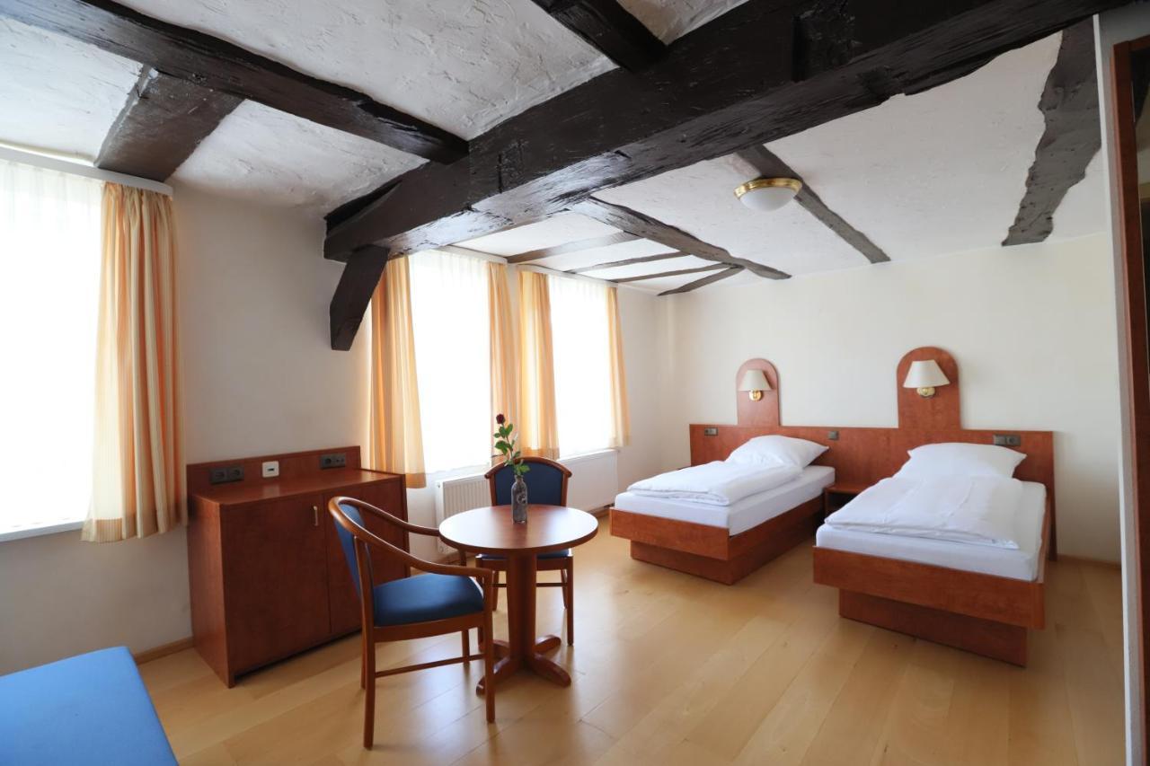 Landhotel Restaurant Deutsche Eiche Grebenstein Dış mekan fotoğraf